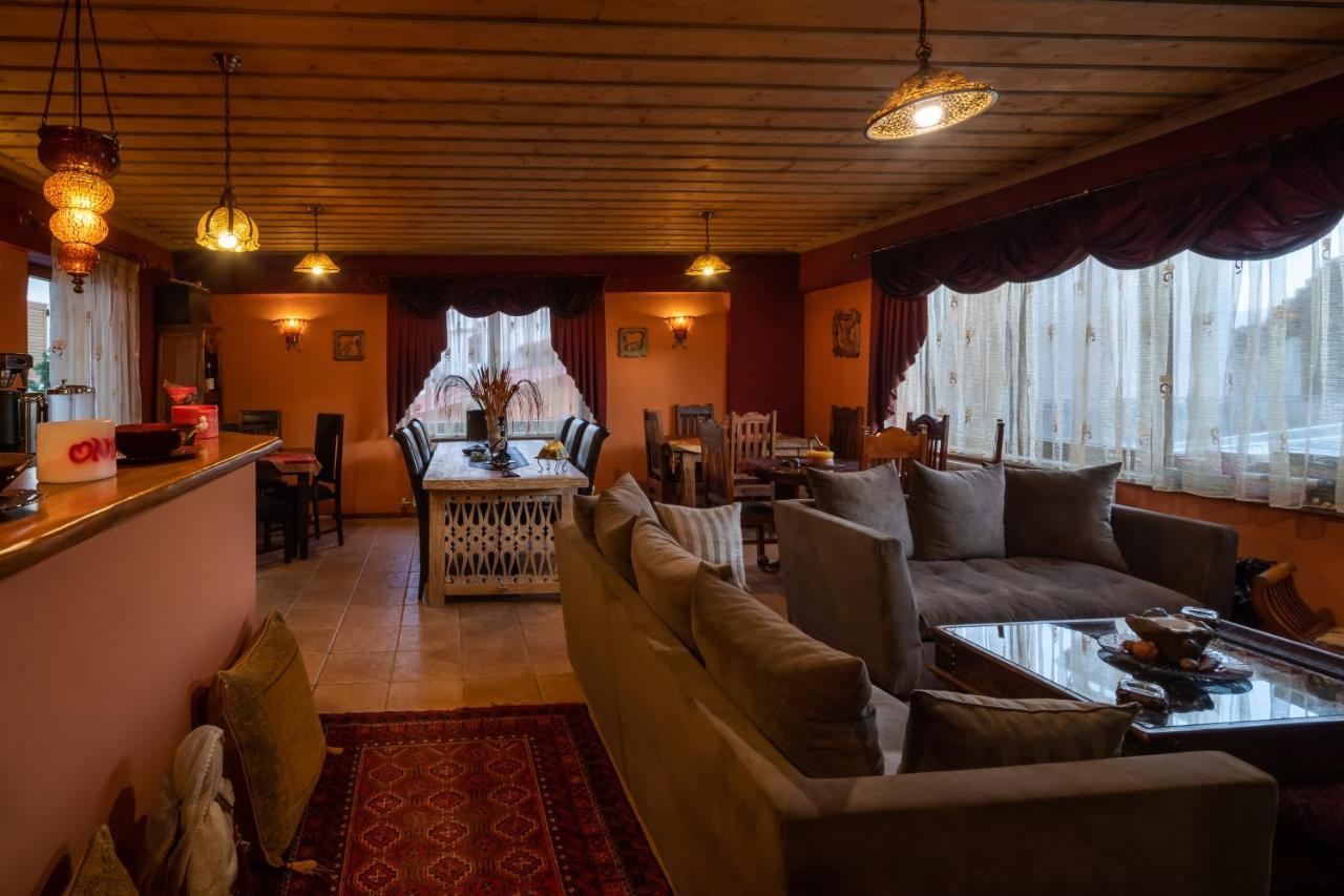 Ontas Guesthouse & Spa Arachova Esterno foto
